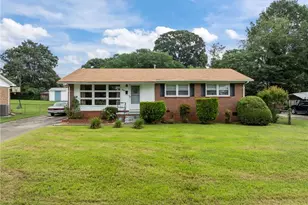 3009 Lomond St, Winston-Salem, NC 27127 - Photo 1