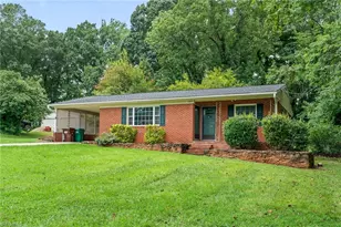 206 Pine Ridge Dr, High Point, NC 27262 - Photo 1