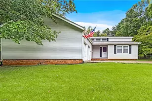 308 Pine Valley Dr, Yadkinville, NC 27055 - Photo 1