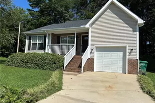 3901 Valencia Ct, Jamestown, NC 27282 - Photo 1