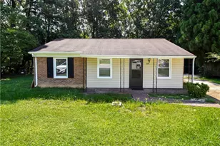 848 Charles Ct, Winston-Salem, NC 27107 - Photo 1