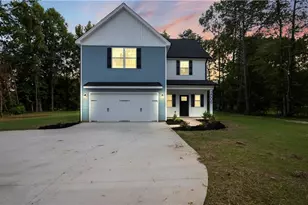 2006 Darrin Dr, Greensboro, NC 27405 - Photo 1