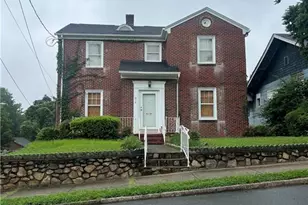 814 Cameron Ave, Winston-Salem, NC 27101 - Photo 1