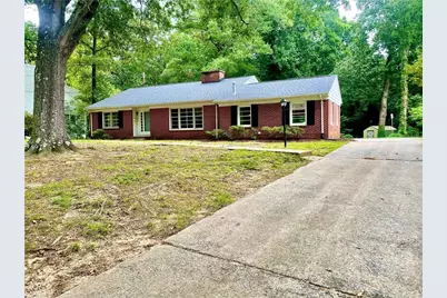 1820 Edgewood Avenue, Burlington, NC 27215 - Photo 1