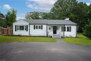 325 Coleman St, Eden, NC 27288 - Photo 1