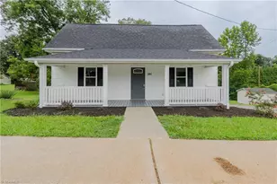 205 Key St, Pilot Mountain, NC 27041 - Photo 1