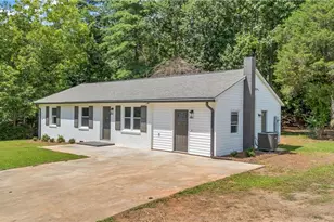 284 Rollingwood Dr, Hays, NC 28635 - Photo 1