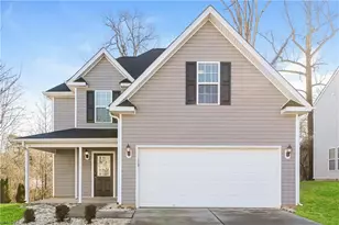 352 Kendall Dr, Winston-Salem, NC 27107 - Photo 1