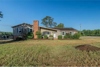 1013 Hobbie Horse Lane, Boonville, NC 28070 - Photo 1