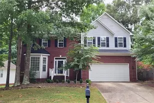 8 Holly Springs Ln, Greensboro, NC 27455 - Photo 1