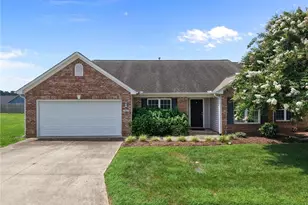 2002 Guinness Dr, Graham, NC 27253 - Photo 1