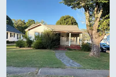 20 Martin Luther King Jr Boulevard, Lexington, NC 27292 - Photo 1