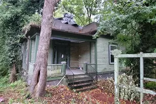 935 Carr St, Greensboro, NC 27403 - Photo 1