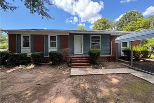 212 N 12th Ave, Mayodan, NC 27027 - Photo 1