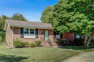 1613 Courtland Ave, Reidsville, NC 27320 - Photo 1