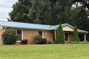 1800 Kerner Rd, Kernersville, NC 27284 - Photo 1