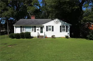 410 Keating Dr, Winston-Salem, NC 27104 - Photo 1