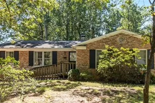 3105 Stratford Dr, Greensboro, NC 27408 - Photo 1