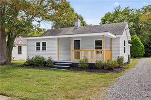 613 Thomas St, Reidsville, NC 27320 - Photo 1