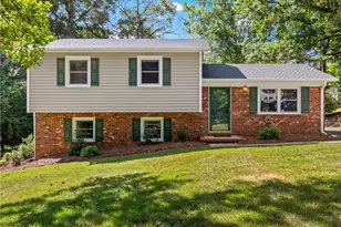 408 Logan Ct, King, NC 27021 - Photo 1