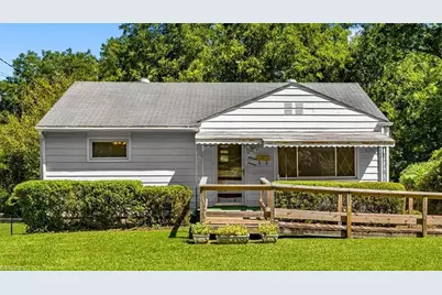 1111 Highland Avenue, Greensboro, NC 27403 - Photo 1