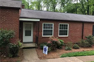 2636 Greenbrier Rd, Winston-Salem, NC 27104 - Photo 1