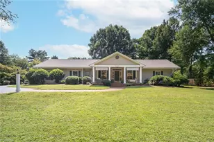 6117 Westwind Dr, Greensboro, NC 27410 - Photo 1