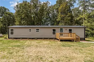 240 Glendale Ave, Thomasville, NC 27360 - Photo 1