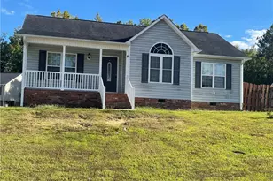 2 Horizon Cir, Thomasville, NC 27360 - Photo 1