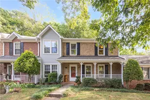 14 Brandy Ct, Greensboro, NC 27409 - Photo 1