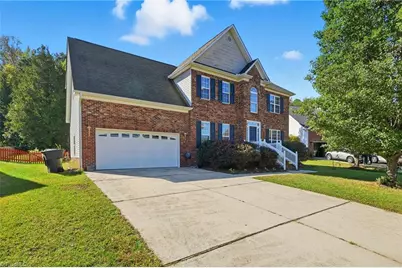 2166 Glen Cove Way, High Point, NC 27265 - Photo 1