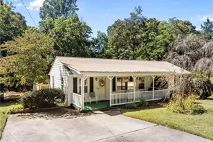 410 E Peachtree Dr, High Point, NC 27265 - Photo 1