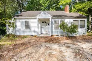 104 Oakhurst Dr, Asheboro, NC 27205 - Photo 1