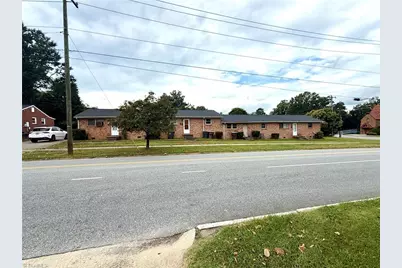 600 S Benbow Road, Greensboro, NC 27401 - Photo 1