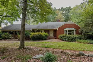 2528 Pineway Dr, Burlington, NC 27215 - Photo 1