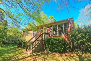 2217 E Gate City Blvd, Greensboro, NC 27401 - Photo 1
