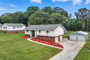 6433 Lamshire Rd, Kernersville, NC 27284 - Photo 1