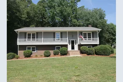 124 Woodburn Place, Advance, NC 27006 - Photo 1