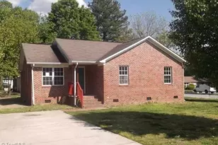 915 Sharon St, High Point, NC 27260 - Photo 1