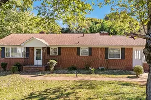 2124 Lindale St, Winston-Salem, NC 27127 - Photo 1