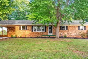 340 Henry Parrish Rd, Asheboro, NC 27205 - Photo 1