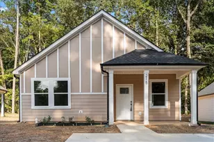 215 Division Ave, East Spencer, NC 28144 - Photo 1