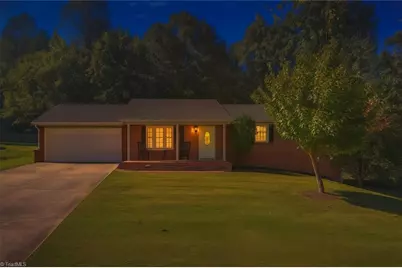 121 Pleasant Drive, Thomasville, NC 27360 - Photo 1