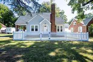 1427 Fayetteville St, Asheboro, NC 27205 - Photo 1