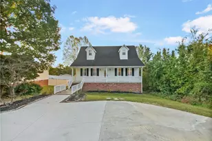 1042 Ball Park Rd, Thomasville, NC 27360 - Photo 1