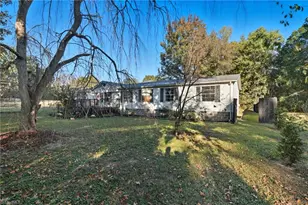 337 Glendale Ave, Thomasville, NC 27360 - Photo 1