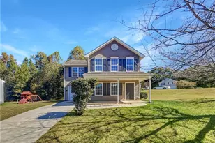 3100 Glen Laurel Ln, Winston-Salem, NC 27107 - Photo 1