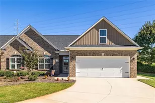 516 Birchwood Dr, Reidsville, NC 27320 - Photo 1