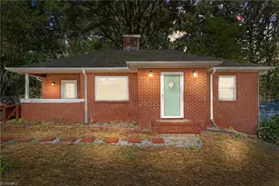 2906 Spring Garden St, Greensboro, NC 27403 - Photo 1