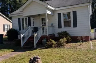 608 Cedar St, Eden, NC 27288 - Photo 1